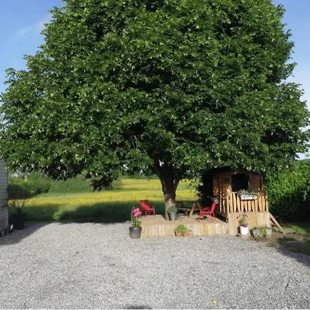 Holiday home Le Tilleul De *
